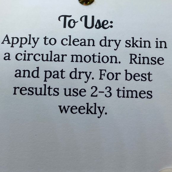 Sandalwood blend versatile sugar scrub 8oz - Picture 4 of 5